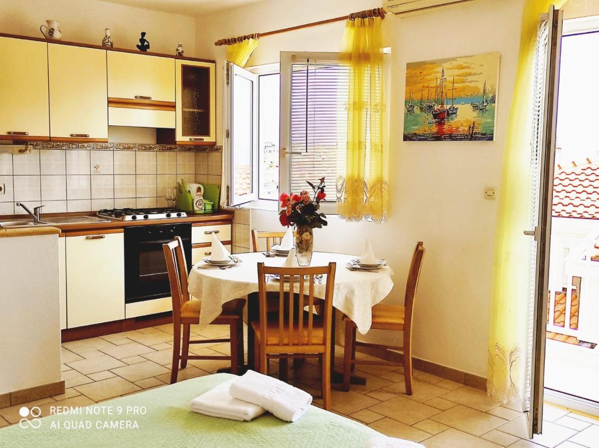 Apartment Topic Baška Voda Kültér fotó