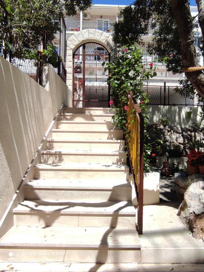 Apartment Topic Baška Voda Kültér fotó