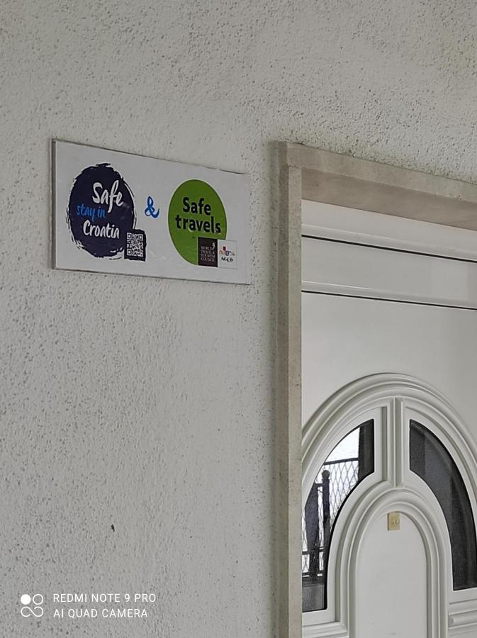 Apartment Topic Baška Voda Kültér fotó