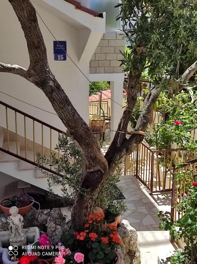 Apartment Topic Baška Voda Kültér fotó