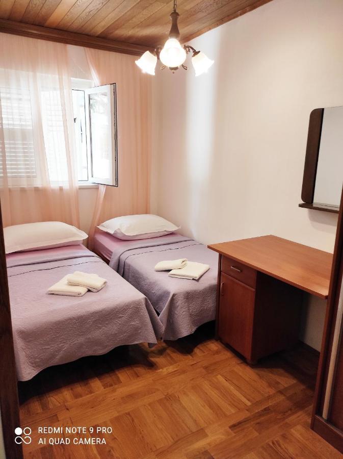 Apartment Topic Baška Voda Kültér fotó