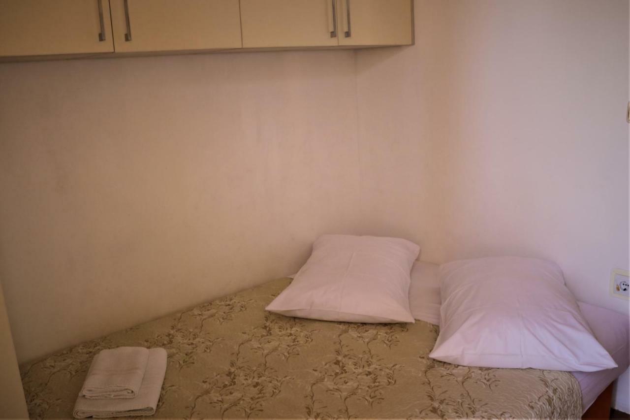 Apartment Topic Baška Voda Kültér fotó