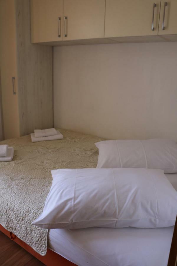 Apartment Topic Baška Voda Kültér fotó